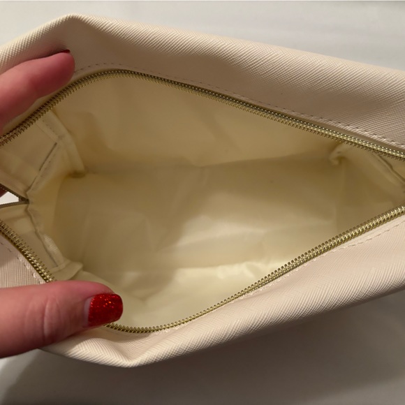 Patch HAIR Letter Cosmetic Toiletry Bag - Picture 3 of 3